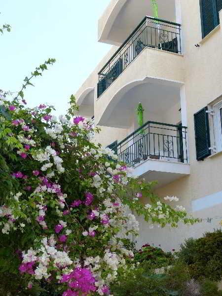 Anthemis Hotel Apartments Agia Paraskevi  ภายนอก รูปภาพ